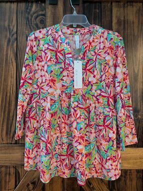 NWT Dear Scarlett womens sz L babydoll floral Wrinkle Free Easy Care Blouse